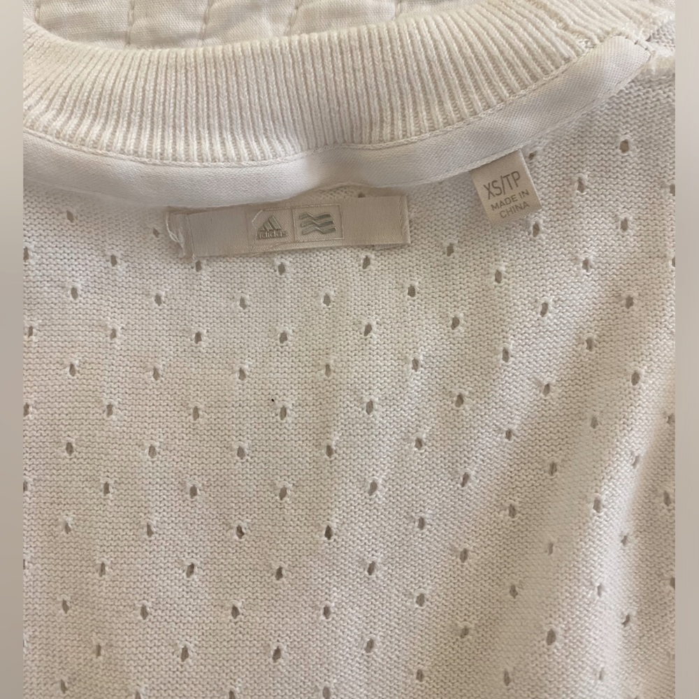 Adidas Top - Picture 4 of 4